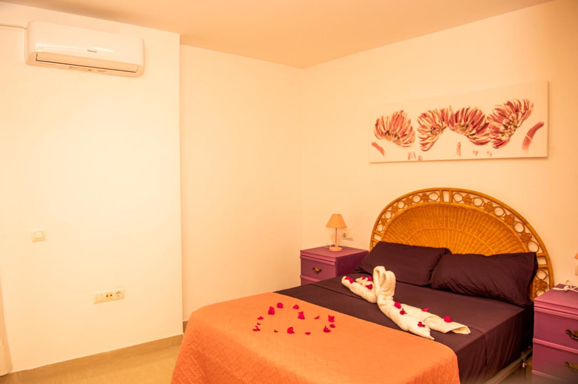 Apartamentos Catalina D Турре Экстерьер фото